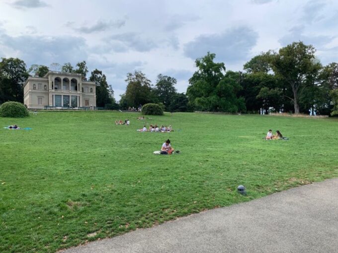 Geneva Lakeside Stroll: A Self-Guided Audio Tour - Booking and Cancellation Policy