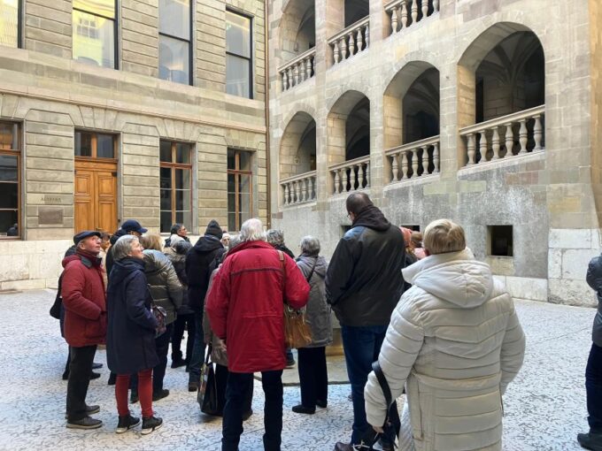 Geneva: United Nations, Old Town and Lake E-Bike Tour - Ask Away