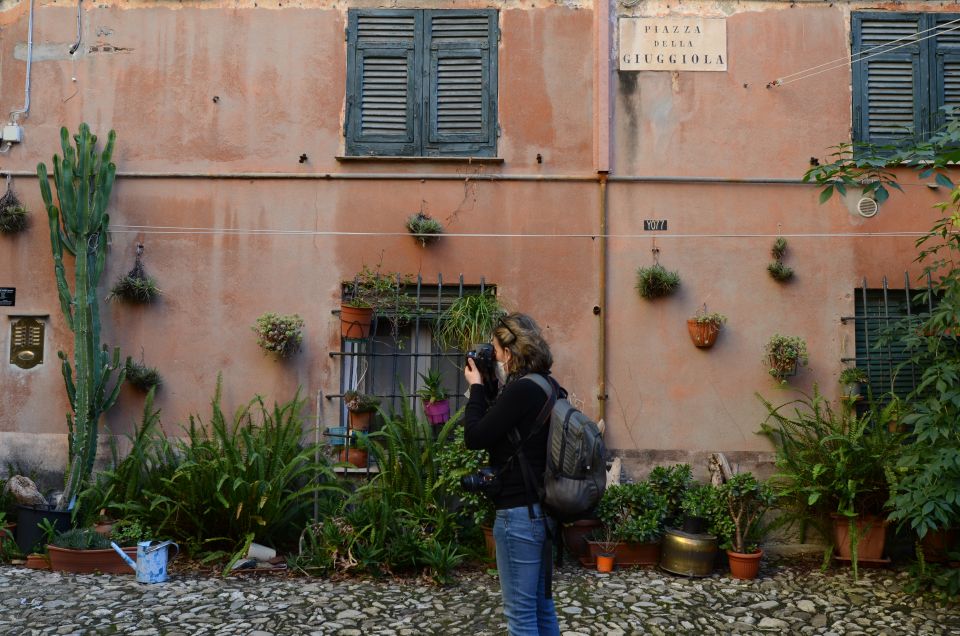 Genoa: Secret Corners Photography Tour and Traditional Snack - Frequently Asked Questions