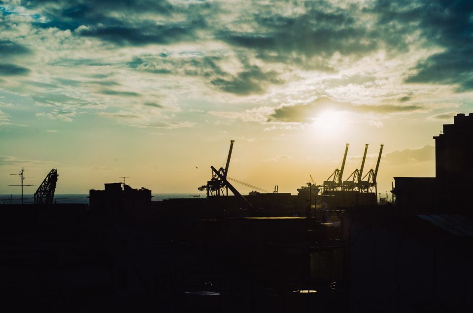 Genoa: Sunset Walking Photo Tour With Instructor - Highlights of the Tour