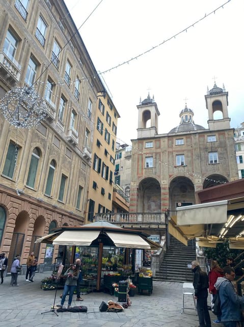 Genoa: Walking Tour/Personalized guided tour - An In-Depth Look at the Genoa Walking Tour