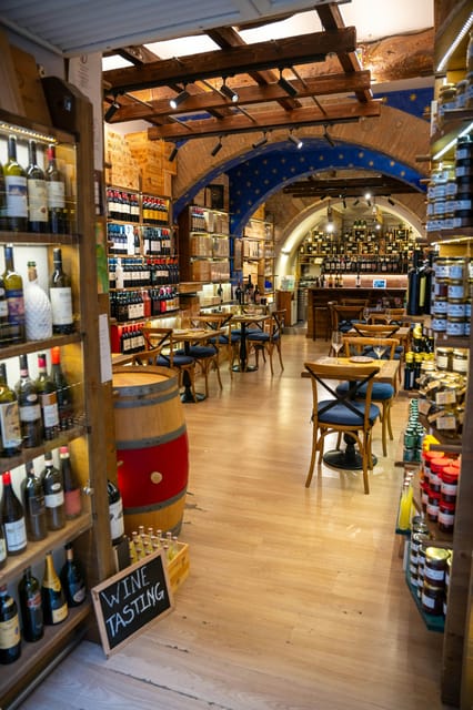 Genoa: Wine Tasting Near The Cruise: the best Italian wine - Key Points
