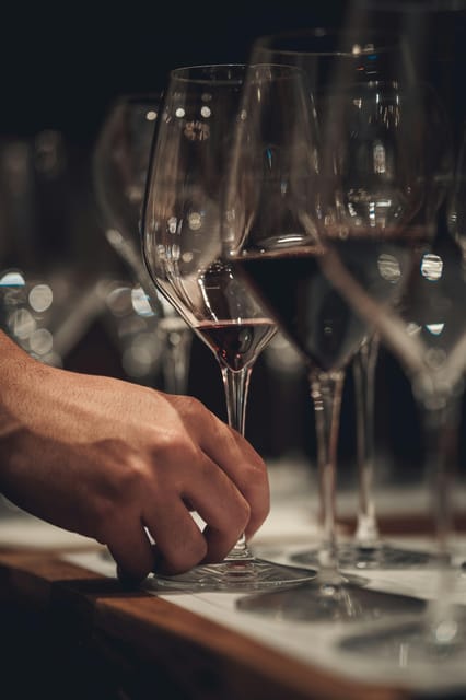 Genoa: Wine Tasting Near The Cruise: the best Italian wine - An In-Depth Look at the Experience