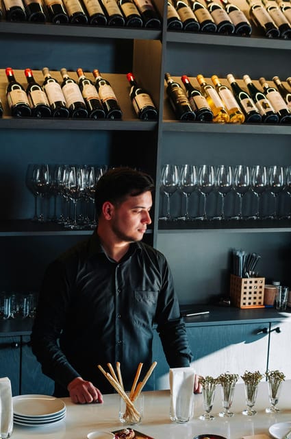 Genoa: Wine Tasting Near The Cruise: the best Italian wine - Frequently Asked Questions