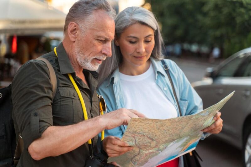 Genova: Express Walk With a Local in 60 Minutes - Key Points