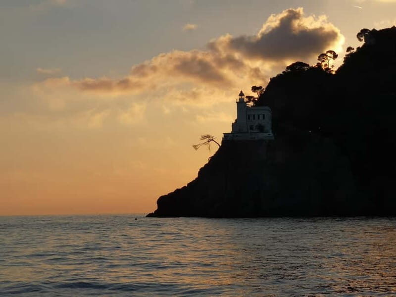 Genova: Sunset Cruise to Portofino with Free Time to Explore - The Return Journey and Evening Atmosphere