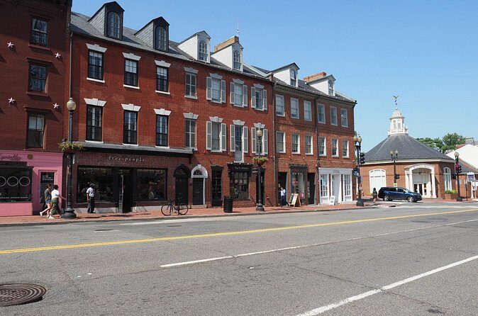 Georgetown's Famous Ghosts Smartphone Guided Haunted Walking Tour - Who Will Love This Tour?