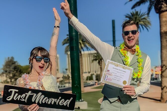 Get Married at the Fabulous Las Vegas Sign + Photos - Introduction: Celebrating Love at the World’s Most Famous Sign