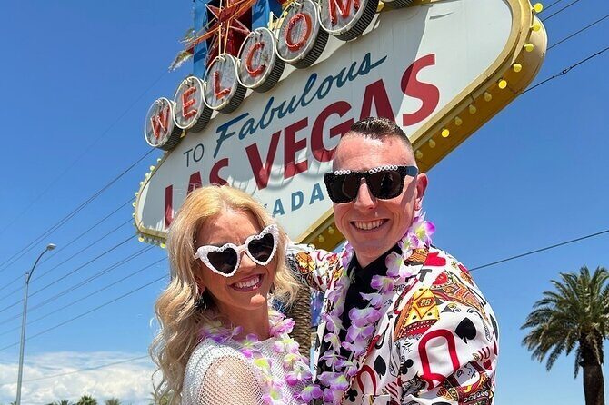 Get Married at the Fabulous Las Vegas Sign + Photos - The Experience in Detail: What to Expect