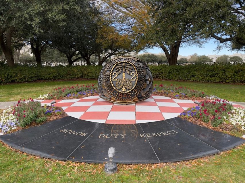 Get Out of Town! Lighthouses, Beaches and Forts Tour - Sullivans Island and Fort Moultrie
