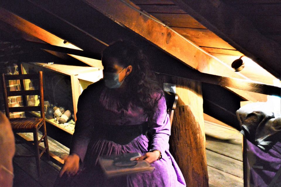 Gettysburg: Paranormal Investigation at the Farnsworth Inn - Introduction to the Paranormal World