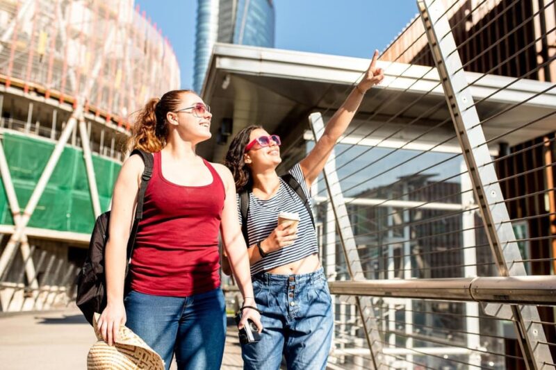 Ghent: Express Walk With a Local in 60 Minutes - What to Bring