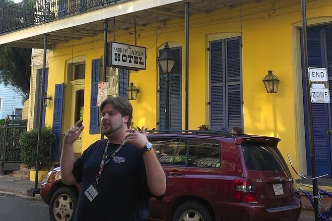 Ghost and Vampire Walking Tour Of The French Quarter - Guide Performance