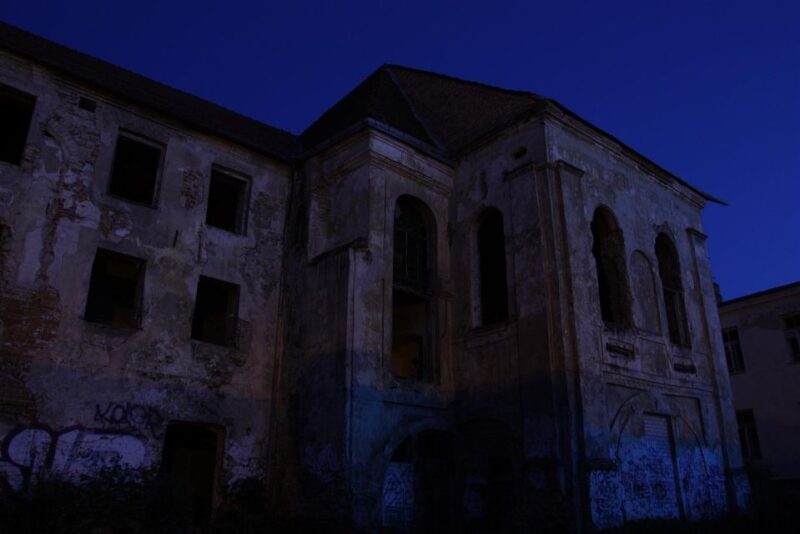 Ghost stories of Warsaw Night Tour - Key Points