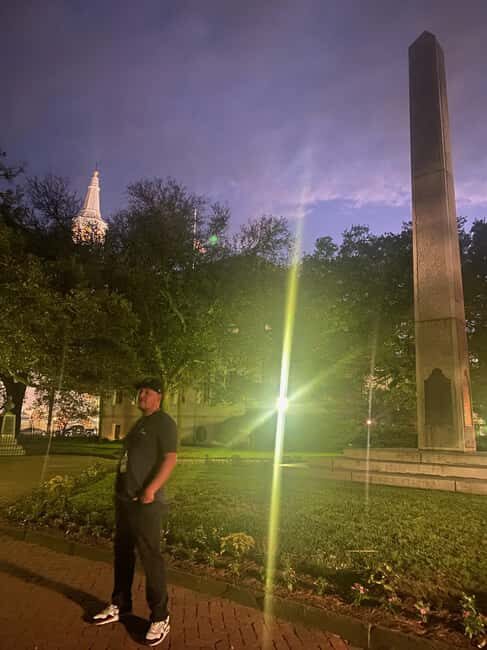 Ghost Tour - Charleston Dark History & Ghost Tour With Adam - Group Size and Atmosphere