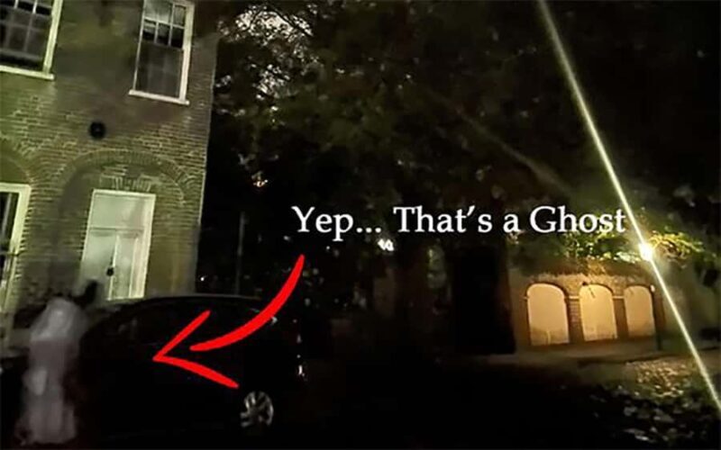 Ghost Tour with 10 Original Stories AND Detection Equipment - An In-Depth Look at the Tour Experience