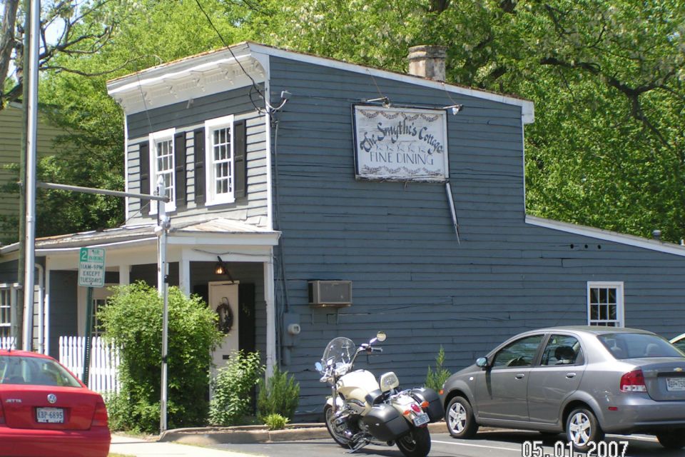 Ghostly Journey Self-Guided Walking & Driving Bundle Tour - Savannah Ghost Walking Tour
