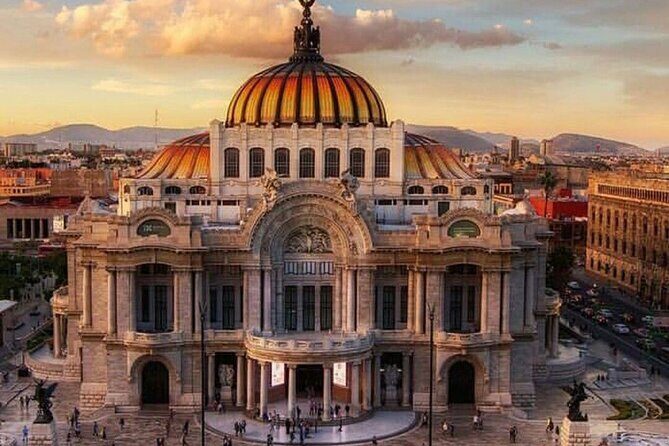 Ghosts and Secrets to Dia de Muertos Downtown Tour - Key Points