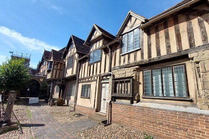 Ghosts, Crime & Legends Quest Experience in Warwick - The Sum Up: Who Will Love This Experience?