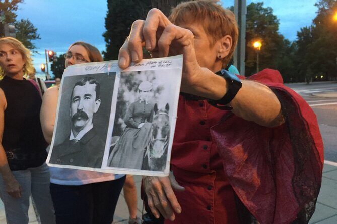 Ghosts of Lafayette Park Evening Tour in Washington DC - What to Expect from the Tour