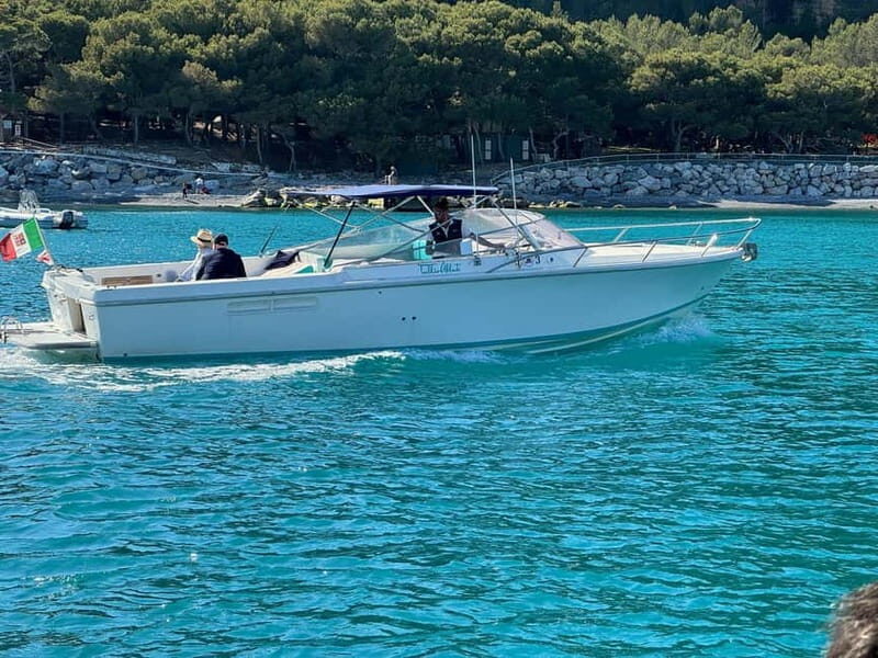 GHP BOAT - PRIVATE SUNSET TOUR WITH APERITIVO - An In-Depth Look at the Sunset Tour