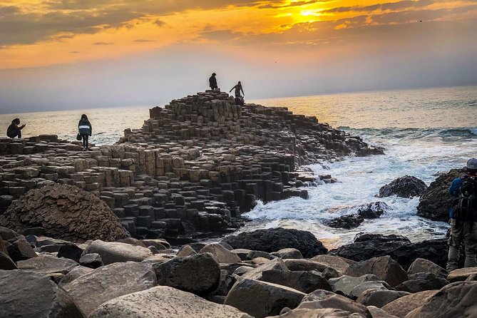 Giants Causeway Experience Day From Belfast in Luxury Mercedes - Transportation Features