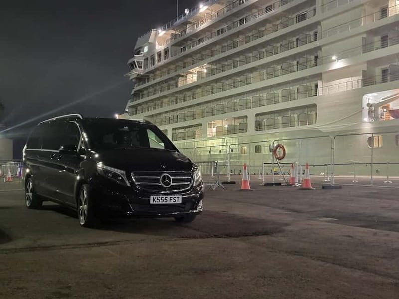 Giant's Causeway Private Tour by Five Star Luxury Transfers - Authenticity, Comfort, and Value