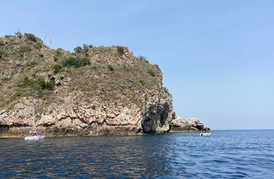 Giardini Naxos: Half-Day Boat Trip to Taormina - Aperitif in Bay of Villagonia