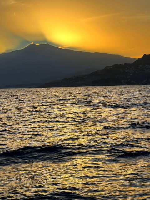 Giardini Naxos Taormina: Dolphin Watching Sunset Tour - Meeting Point and Directions