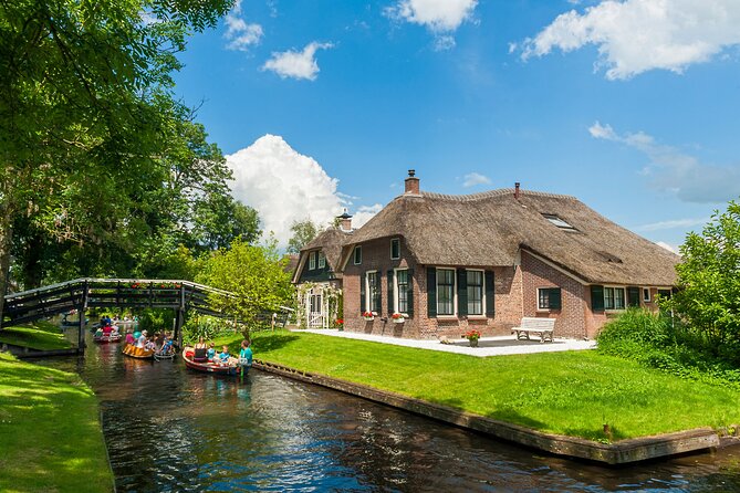 Giethoorn Day Trip From Amsterdam With Cruise and Cheeseplatter - Customer Reviews and Ratings