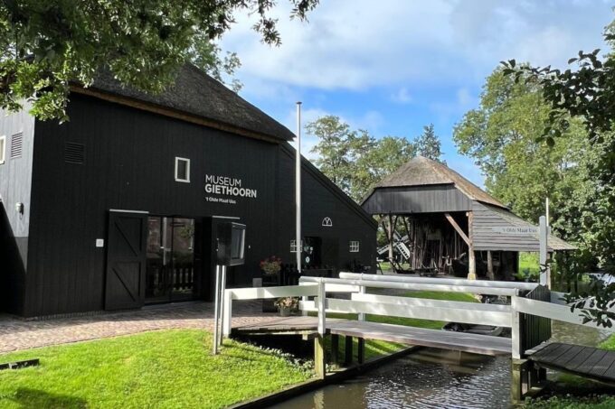 Giethoorn: Highlights & History Self-Guided Walking Tour - Frequently Asked Questions