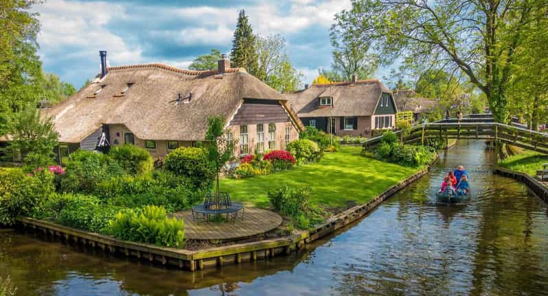 Giethoorn Tour - Pricing and Duration