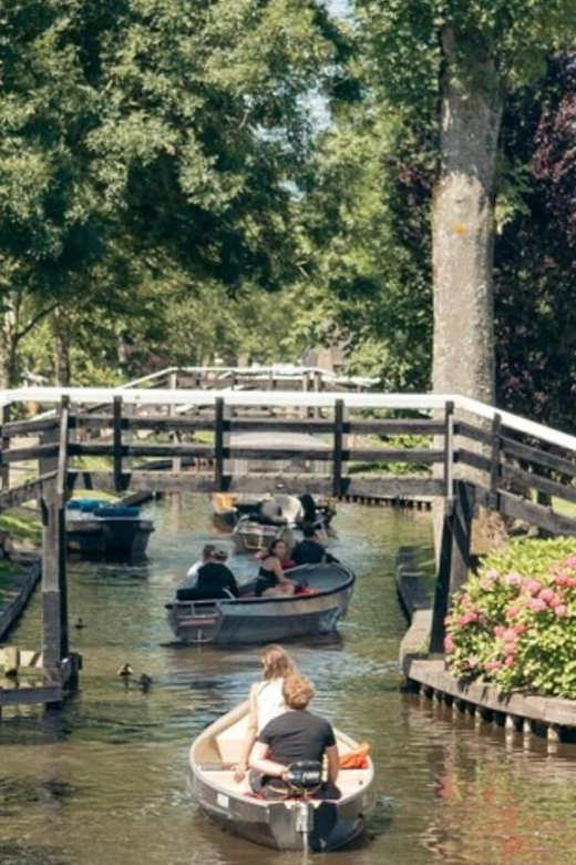 Giethoorn Tour - Amenities at Meeting Point