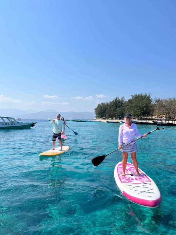 gili sunrise Stand-up paddle boarding or kayaking (droneshot - Drone Photoshoot and Extras  