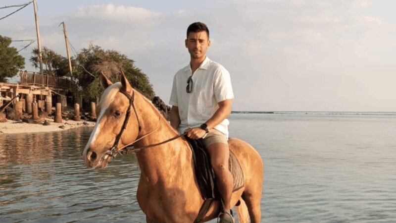 Gili Trawangan: Horse Riding on the Beach - Authentic Experiences From Reviews  