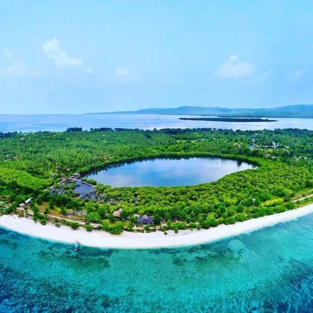 Gilitrawangan:Private Tour 3 Spot: Statue,Coral Reef,Turtle - Languages and Group Size