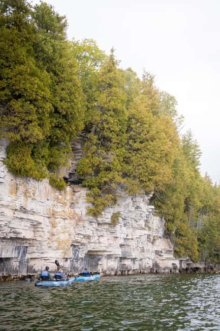 Gills Rock: Door Bluff Shipwreck Kayak Tour - Key Points