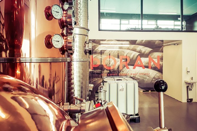 Gin Distillery Tour and Tasting - Tasting Experience