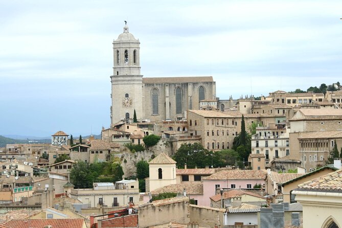 Girona City Tour Self-Guided Audio Tour on Your Phone (No Ticket) - Getting to the Starting Point