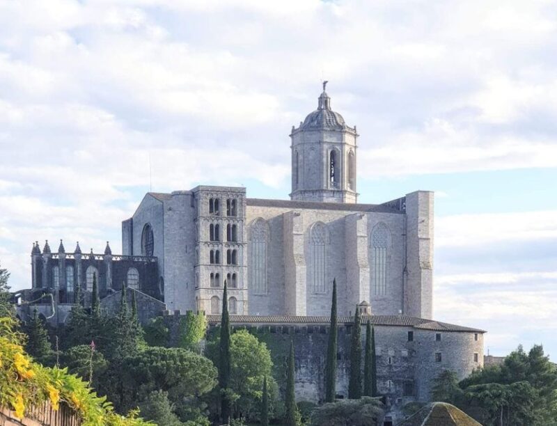 Girona: Game of Thrones Small Group Tour - Guided Tour Details