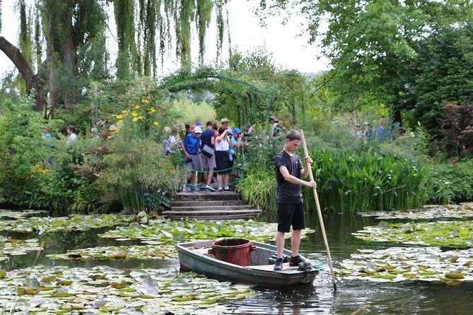 Giverny and Monets Garden Half-Day Trip From Paris - Tour Activities