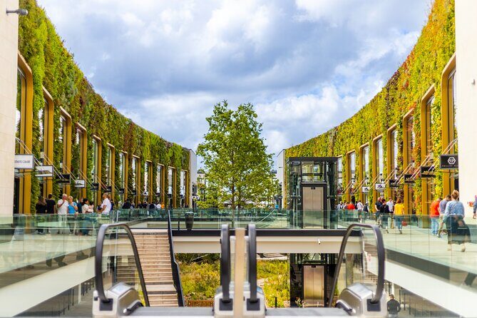 Giverny McArthurGlen Outlet Village Roundtrip Transfer from Paris - Key Points