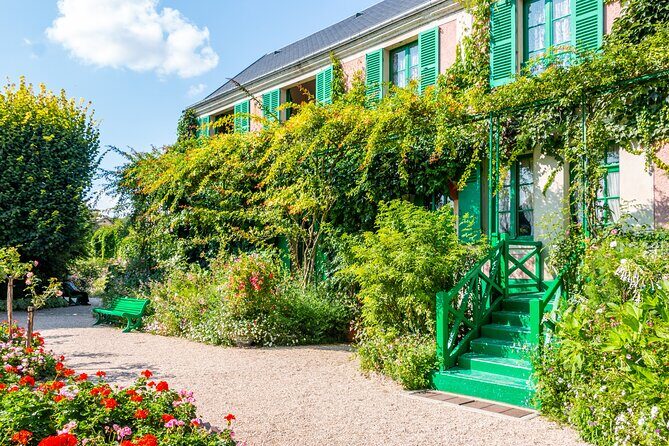 Giverny Monet's Gardens Entrance Ticket with Transport from Paris - The Practical Side: What to Expect