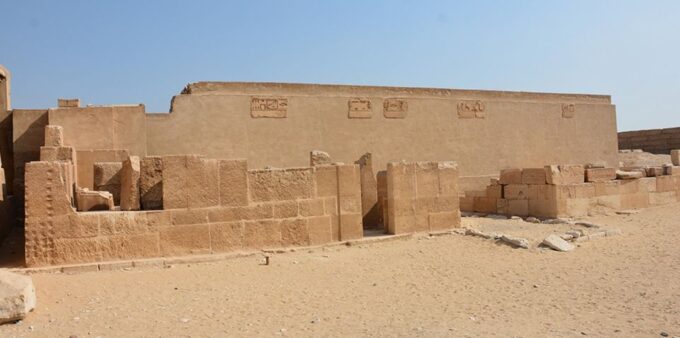 Giza/Cairo: Sakkara, Memphis and Dahshur Guided Tour - Additional Tips for Travelers