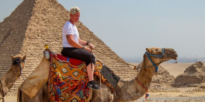 Giza: Pyramids at Sunset Guided Camel Tour - Tips for a Great Tour