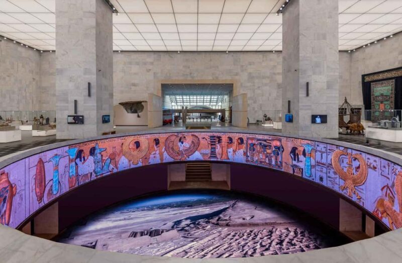 Giza: Pyramids, Museum of Civilization and Old Cairo, Bazaar - The Pyramids of Giza: The Ultimate Ancient Wonder