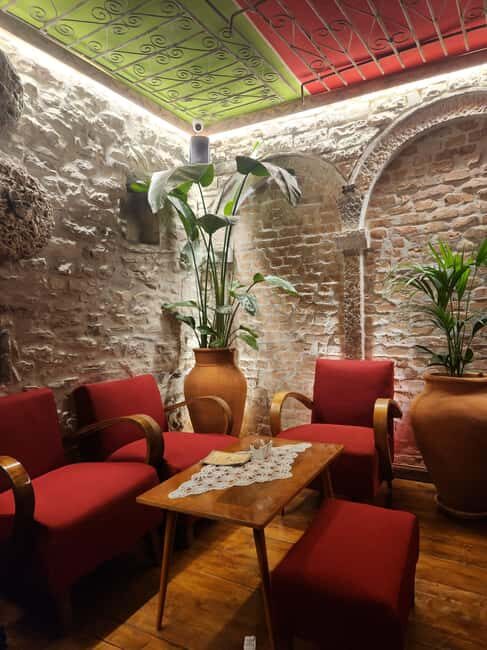 Gjirokaster: Traditional Albanian Crochet Class - Key Points