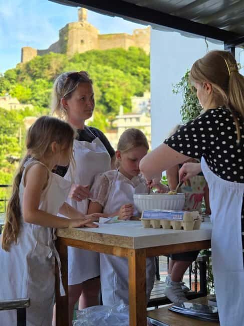 Gjirokastra: Friends, Family & FunVegetarian Cooking Class - An Authentic Taste of Gjirokastër’s Vegetarian Cuisine
