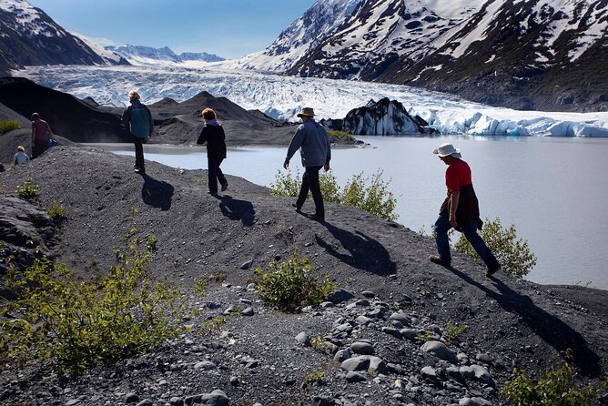 Glacier Blue Kayak & Grandview Tour - Booking Information