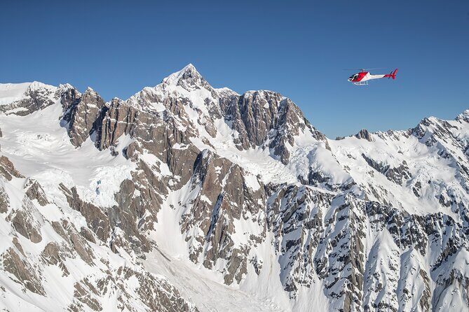 Glacier Discoverer 40 minute Helicopter flight from Mount Cook - Key Points